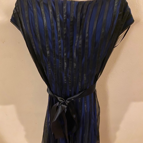 Great For Prom/Wedding Le Chateau - Gorgeous Vintage Inspired Dress - Picture 4 of 10